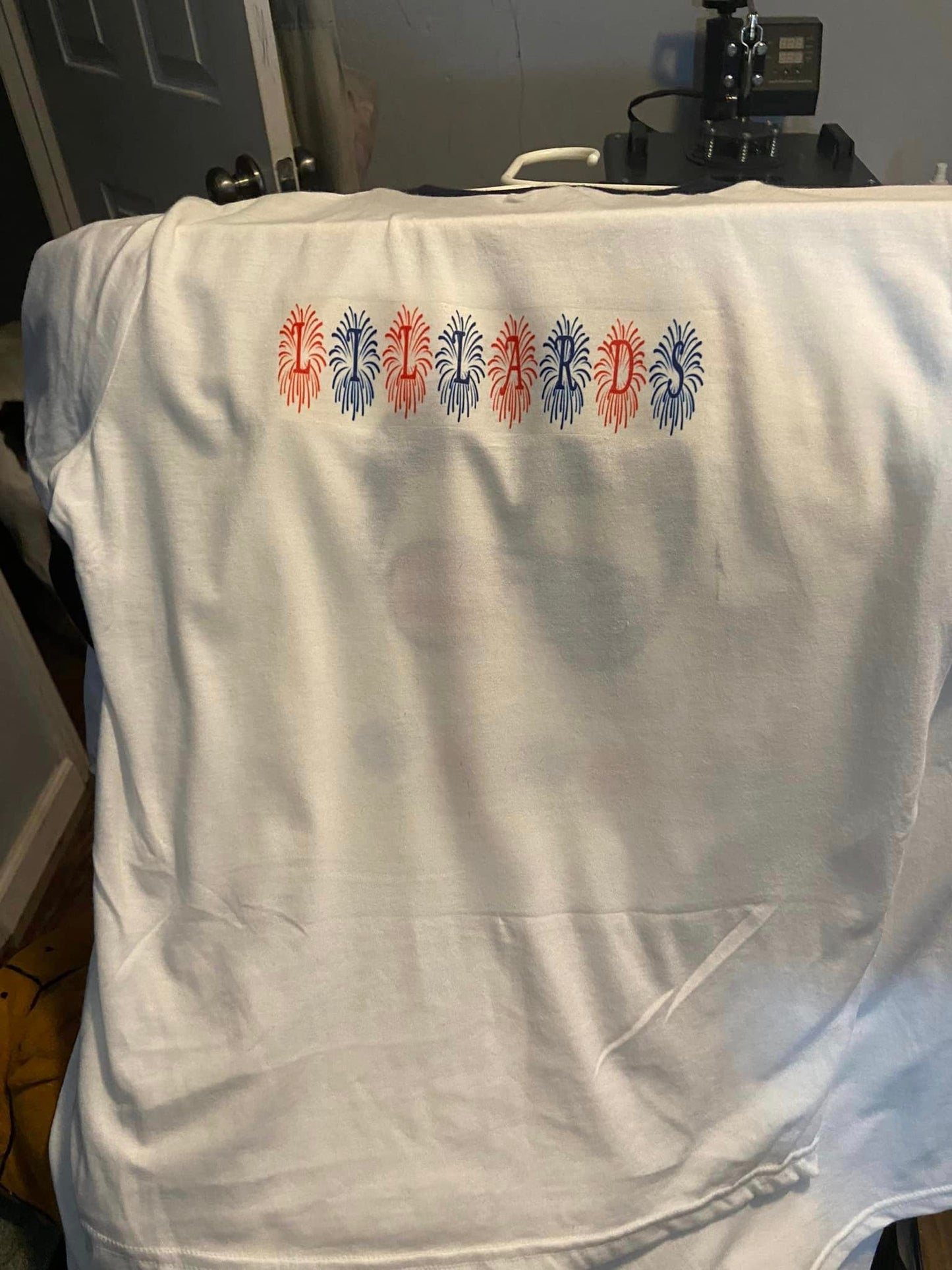 Custom blank t-shirts