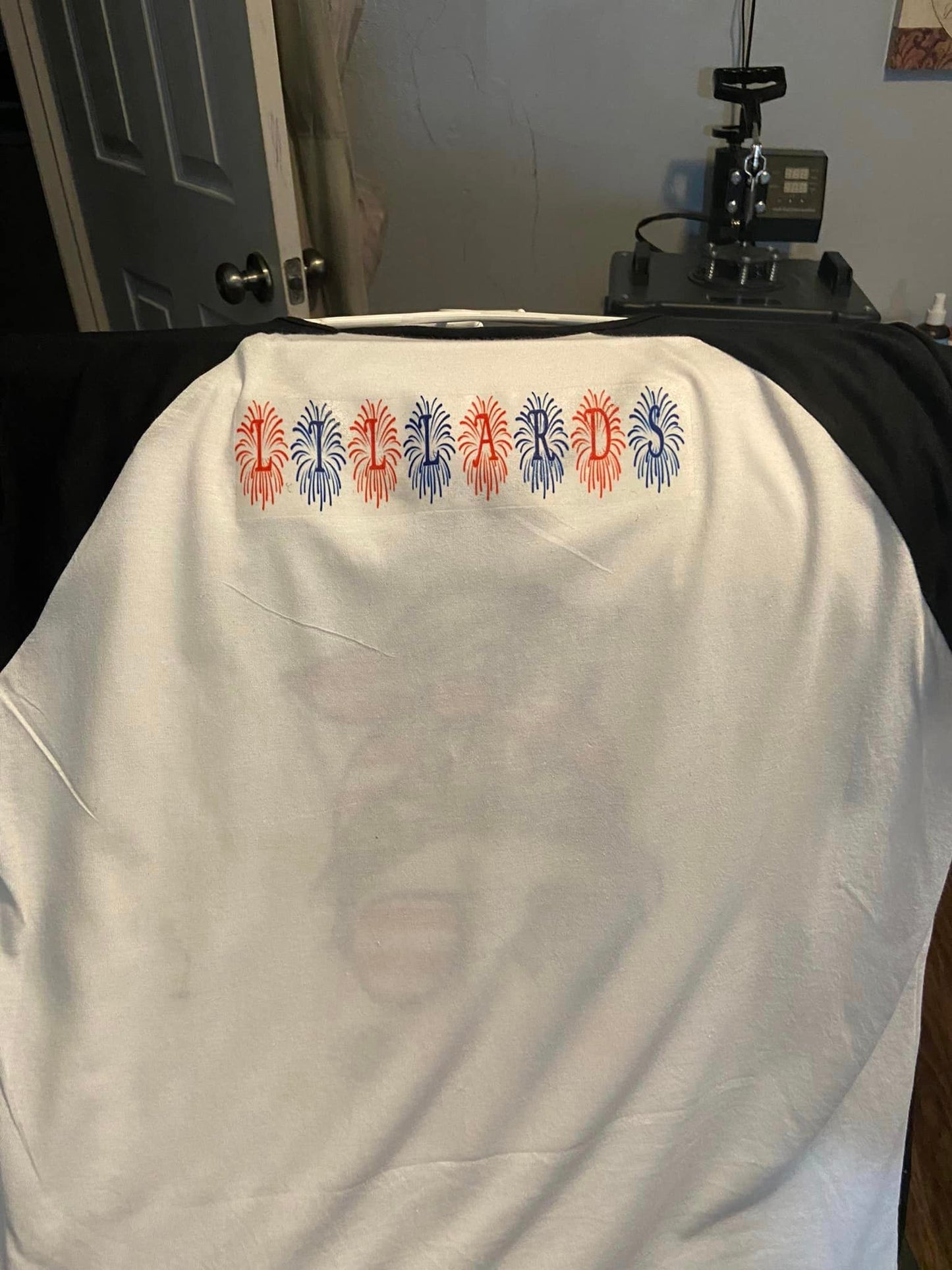 Custom blank t-shirts